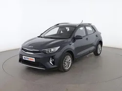 Gris Usado 2022 Kia Stonic Plus SUV | 15.799 € (Precio justo)