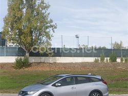 Gris / plata Usado 2015 Honda Civic Elegance Familiar | 11.800 €