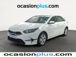 Blanco Usado 2023 Kia Ceed Utilitario | 16.082 € (Buen precio)