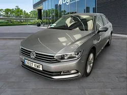 Gris Usado 2018 VW Passat Advance Berlina | 17.100 € (Precio justo)