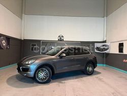 Gris / plata Usado 2010 Porsche Cayenne SUV | 21.900 € (Un poco caro)