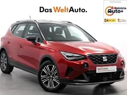 Negro Usado 2023 Seat Arona FR SUV | 18.400 € (Precio justo)