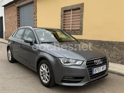Gris / plata Usado 2013 Audi A3 Sportback Attraction Berlina | 14.500 € (Caro)