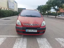 Granate Usado 2007 Citroën Xsara Picasso Exclusive Monovolumen | 3000 € (Buen precio)