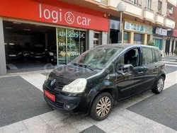 Negro Usado 2011 Renault Grand Modus Dynamique Monovolumen | 5750 €