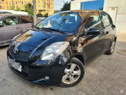 Negro Usado 2009 Toyota Yaris Berlina | 6000 € (Precio justo)