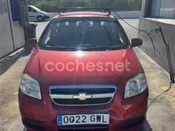 Rojo Usado 2010 Chevrolet Aveo LS Berlina | 2000 € (Super precio)