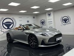 Plateado Usado 2024 Aston Martin DB12 Coupe | 284.000 €