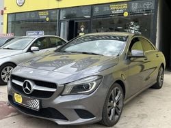 Gris Usado 2013 Mercedes CLA220 Executive Berlina | 17.400 € (Precio justo)
