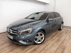 Gris / plata Usado 2012 Mercedes A200 Style Berlina | 12.900 € (Precio justo)