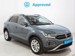 Azul Usado 2024 VW T-Roc Life SUV | 24.400 € (Precio justo)