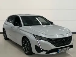 Blanco Usado 2023 Peugeot 308 Allure Utilitario | 21.990 € (Precio justo)