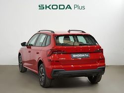 Rojo Usado 2025 Skoda Kamiq Essence SUV | 22.900 € (Un poco caro)
