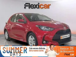 Rojo Usado 2024 Toyota Yaris Edition Utilitario | 15.840 € (Super precio)