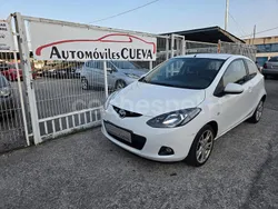 Blanco Usado 2009 Mazda 2 Active Berlina | 5900 € (Precio justo)