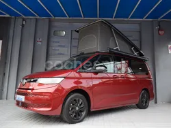 Granate Usado 2025 VW California California Van | 66.950 € (Un poco caro)