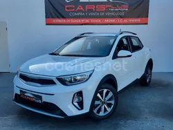 Blanco Usado 2022 Kia Stonic SUV | 14.490 € (Buen precio)