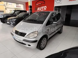 Gris / plata Usado 2003 Mercedes A140 Classic Monovolumen | 4100 € (Un poco caro)
