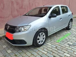 Gris / plata Usado 2017 Dacia Sandero Lauréate Utilitario | 7200 € (Super precio)