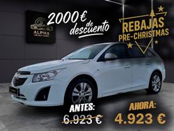 Blanco Usado 2012 Chevrolet Cruze LTZ Familiar | 4923 € (Buen precio)