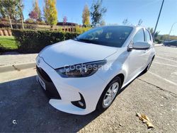 Blanco Usado 2024 Toyota Yaris Berlina | 17.490 € (Precio justo)