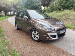 Marrón Usado 2011 Renault Scénic III Dynamique Monovolumen | 4600 € (Super precio)