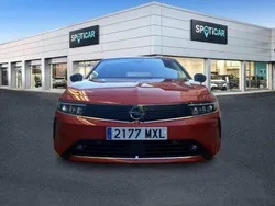 Rojo Usado 2024 Opel Astra Edition Berlina | 18.990 € (Buen precio)
