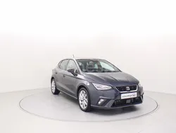 Gris / plata Usado 2024 Seat Ibiza FR Berlina | 23.900 € (Un poco caro)