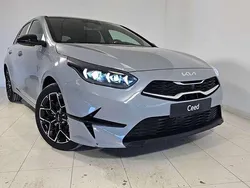 Gris Usado 2025 Kia Ceed Style Familiar | 19.500 € (Precio justo)