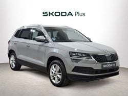 Gris Usado 2021 Skoda Karoq Style SUV | 21.990 € (Precio justo)