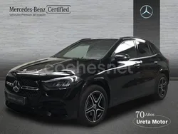 Gris / plata Usado 2024 Mercedes GLA200 SUV | 42.900 € (Precio justo)