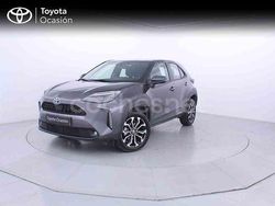 Gris / plata Usado 2024 Toyota Yaris Cross Active SUV | 24.875 € (Un poco caro)