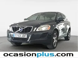 Azul power blue metalizado Usado 2014 Volvo XC60 R-Design Momentum SUV | 18.350 € (Precio justo)