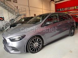 Gris / plata Usado 2021 Mercedes B200 Monovolumen | 30.800 € (Un poco caro)
