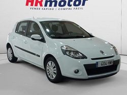 Usado 2012 Renault Clio IV Dynamique | 7390 € (Buen precio)