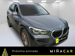 Gris Usado 2021 BMW X1 Advantage SUV | 25.950 € (Precio justo)