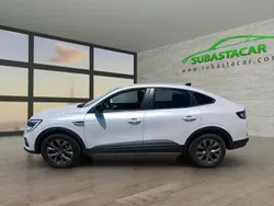 Blanco metalizado Usado 2024 Renault Arkana Evolution SUV | 26.400 €