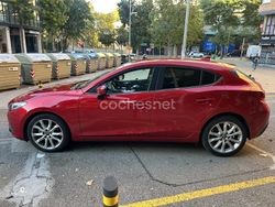 Rojo Usado 2015 Mazda 3 Luxury Berlina | 13.000 €