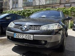 Negro Usado 2003 Renault Mégane II Dynamique Berlina | 1500 € (Buen precio)