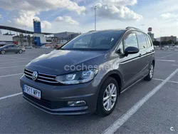 Gris / plata Usado 2016 VW Touran Advance Monovolumen | 11.500 € (Un poco caro)