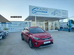 Rojo Usado 2023 Kia Stonic SUV | 15.450 € (Precio justo)