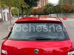 Rojo Usado 2007 Skoda Fabia Style Berlina | 2999 €