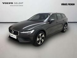 Gris Usado 2023 Volvo V60 CC Core Familiar | 38.601 € (Buen precio)