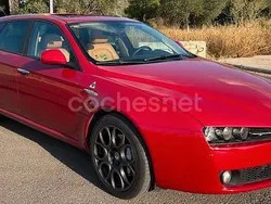 Rojo Usado 2008 Alfa Romeo 159 Familiar | 7900 € (Caro)