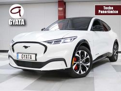 Blanco Usado 2023 Ford Mustang Mach-E Premium SUV | 39.990 € (Precio justo)