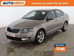 Gris Usado 2015 Skoda Octavia Style Utilitario | 14.999 € (Un poco caro)