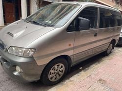 Beige Usado 2005 Hyundai H-1 Van | 5600 €