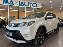 Blanco Usado 2015 Toyota RAV4 Edition SUV | 22.900 € (Precio justo)