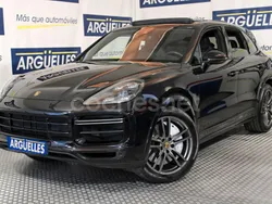 Negro Usado 2018 Porsche Cayenne Turbo SUV | 79.990 € (Buen precio)