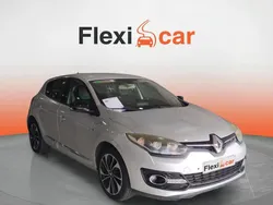 Blanco Usado 2015 Renault Mégane III Bose Edition Berlina | 7990 € (Super precio)